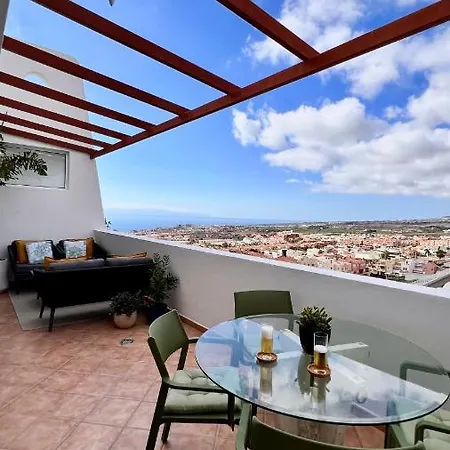 Crystal Chill , South Tenerife Apartament *